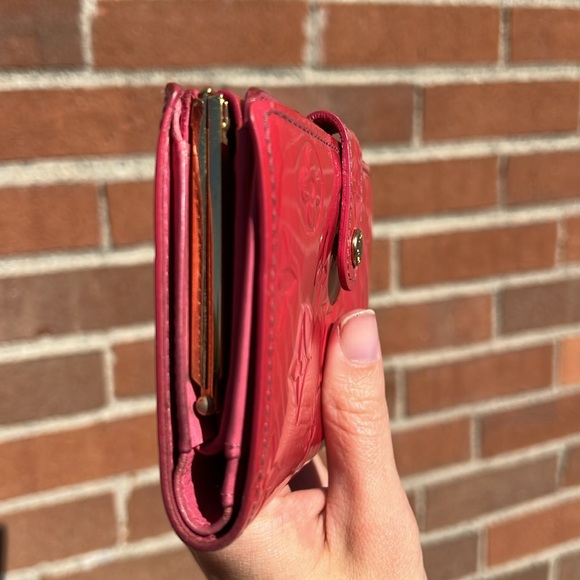 Louis Vuitton Kisslock Snap Bigold Wallet Pink Vernis - Picture 5 of 10